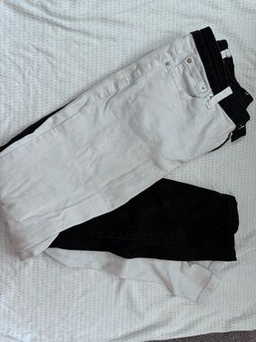 SHEIN Two-Tone High Rise Jeans in Black and White